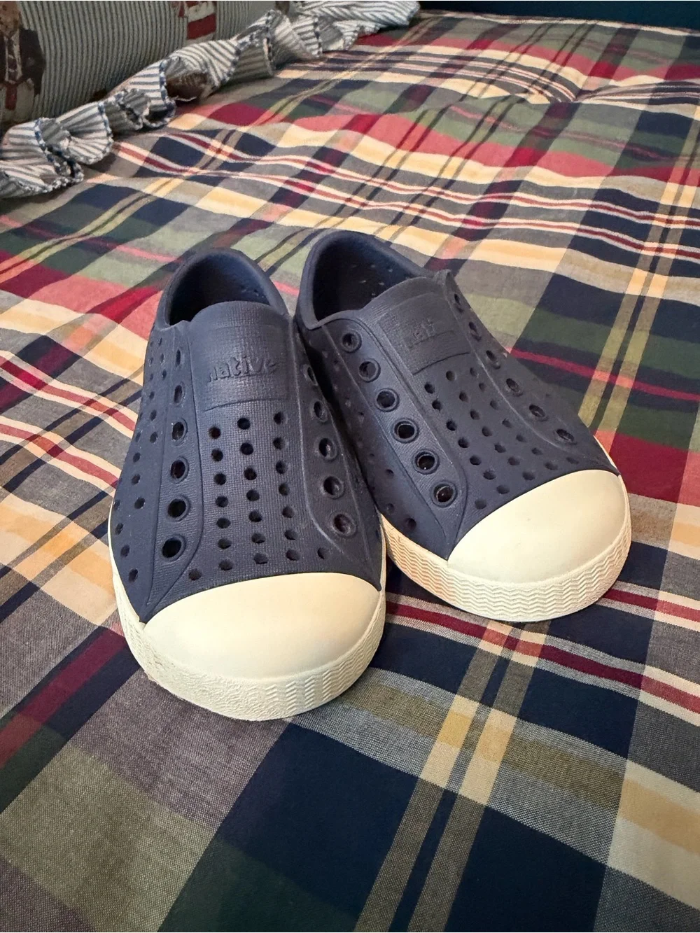 Toddler Native Shoes - Navy and White - Size C6